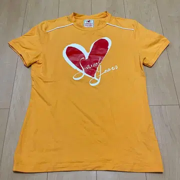 SWEET YEARS 오렌지 하트T셔츠 M