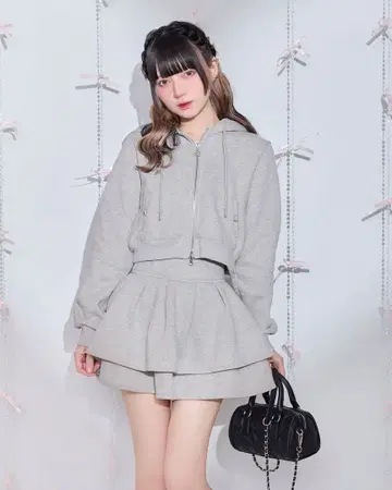 미셸 마카롱 프릴 스커트 셋업 F 사이즈 그레이