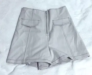 레트로 걸 베이지 밝은 베이지 하프 팬츠