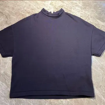 에스트네이션 반팔 트레이닝복 상의