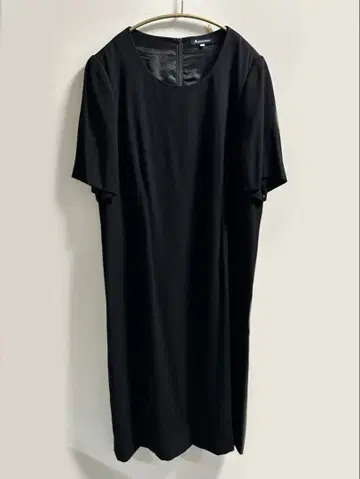 아쿠아 스큐텀 원피스 23호