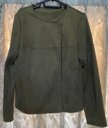 CUCUX 노카라 페이크 스웨이드풍 자켓 khaki