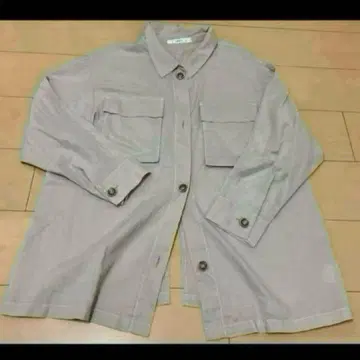 그레이지 버튼 셔츠 빅 포켓 백 슬릿