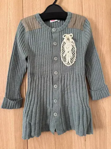 네넷의 자수 가디건