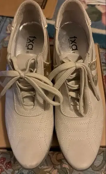 fxa 스니커즈 타입 웨지솔 신발