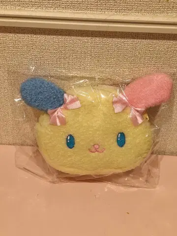 산리오 우사하나 페이스 파우치 리본 복슬복슬