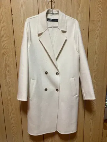 ZARA 화이트 울 체스터 코트 드 drawer