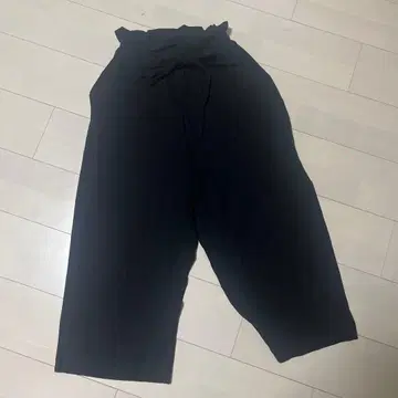 UNONINI 블랙 와이드 팬츠