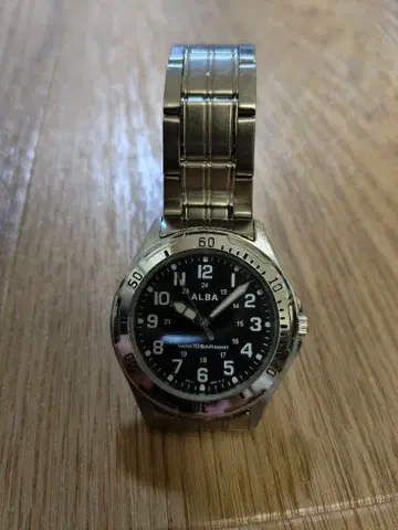 알바 손목시계