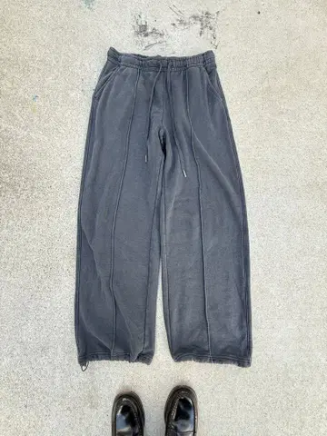 00s 다크 그레이 와이드 스웨트 팬츠