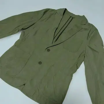 올리브색 테일러드 자켓
