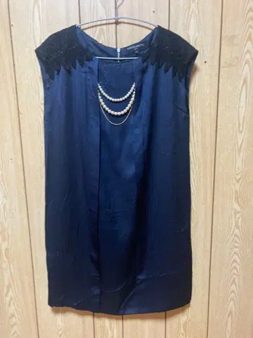 새상품급 유나이티드 애로우즈 펄 원피스 drawer IENALUDLOW