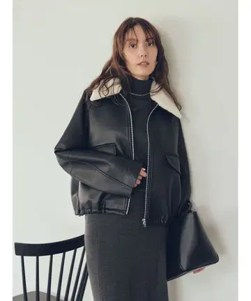 스텐칼라 인조 가죽 블루종 MILA OWEN