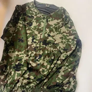 카모플라쥬 풀오버 M 사이즈