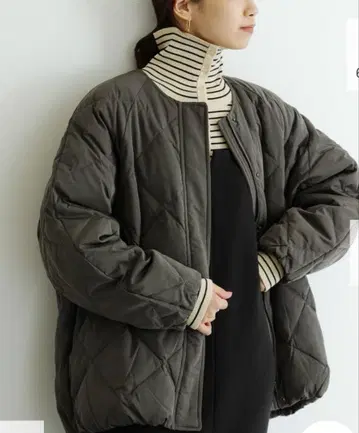 어반 리서치 ACUTA 코쿤 퀼팅 다운 차콜