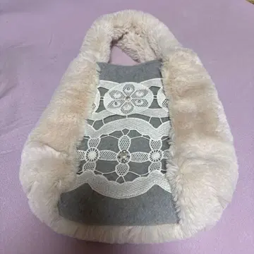 사에라 레이스 장식 토트백