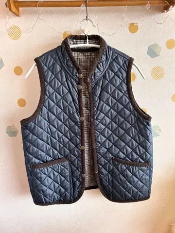 비스크 네스트로브 퀼팅 베스트 네이비