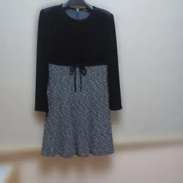 Bluebell 롱 슬리브 원피스