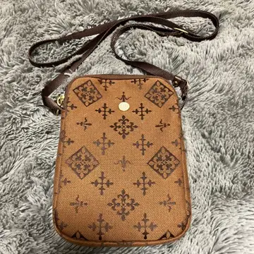 새상품급 러셋 스마트폰 숄더