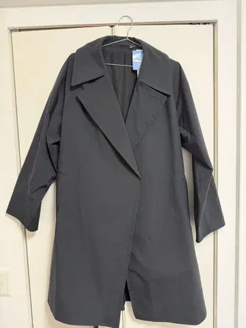 GU MEN 타이로켄 코트 NT+E 발수 가공 블랙 M 사이즈