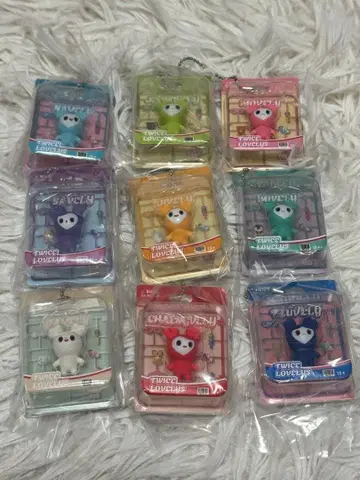 TWICE 가챠 묶음 판매