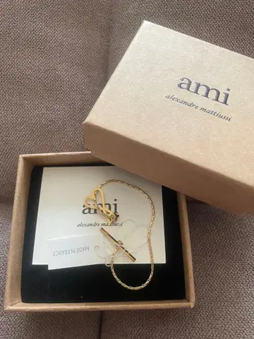 아미 알렉상드르 마티우시 골드 팔찌