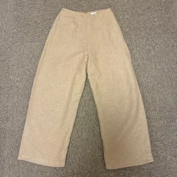 어반 리서치 도어스 울 와이드 팬츠