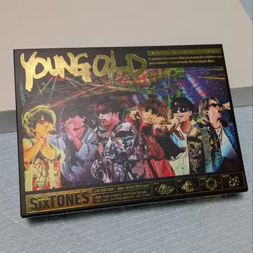 SixTONES YOUNG GOLD Blu-ray [ 초회판 ]