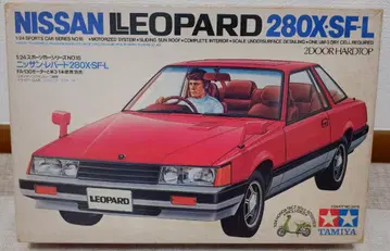 타미야 1/24 닛산 레퍼드 280X SF-L
