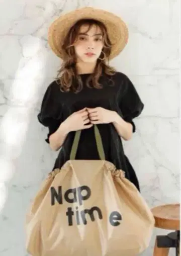 Naptime 에코백 베이지 Nissy