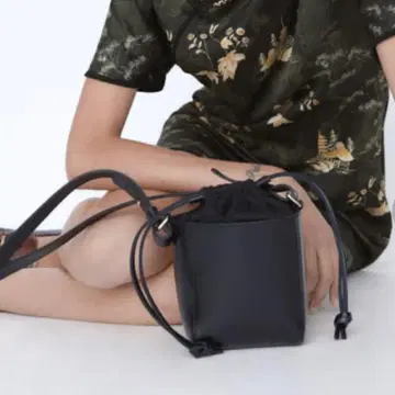 ZARA 리얼 가죽 숄더백