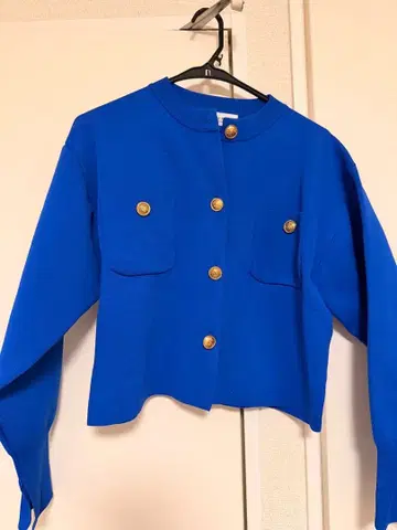 arpege story 금장 버튼 자켓 니트