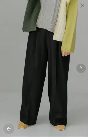 [ 새상품급 ] KBF 더블 턱 스트레이트 팬츠