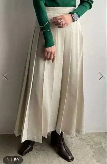 로리즈팜 플리츠 스커트 롱 스커트 아이보리 새상품