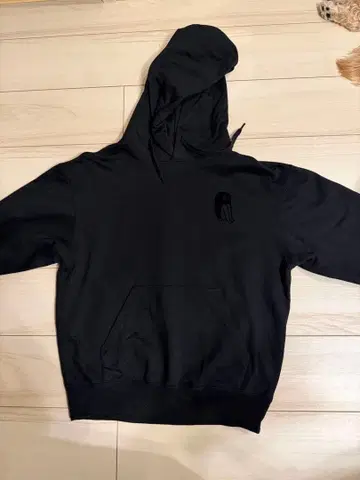 뷰티풀피플 후드 부착 맨투맨 M