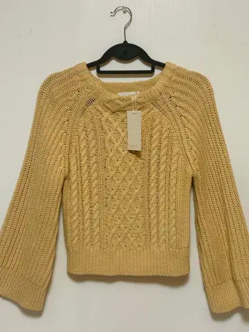 GALLARDAGALANTE 베이지 케이블 니트 긴팔 스웨터