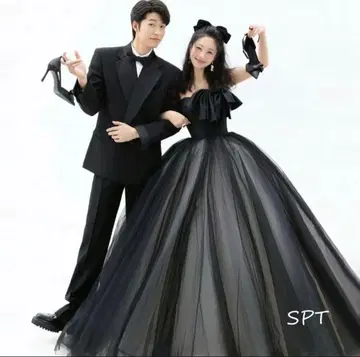 오프숄더 웨딩 드레스 블랙 그레이 튤 심플