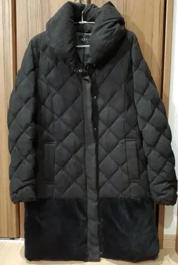 VICKY 블랙 다운 자켓 롱 기장