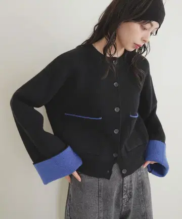 택 포함 미사용 새상품 LIAN 알파카 터치 바이컬러 가디건 블랙