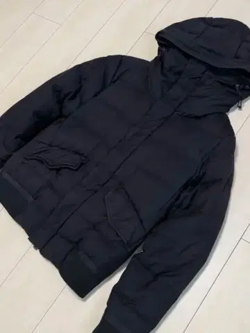 AKM 다운 자켓 블랙 사이즈 S