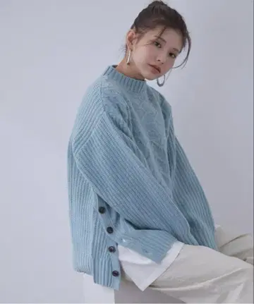 [ 새상품 ] vis a vis 패치워크 케이블 니트 풀오버 블루