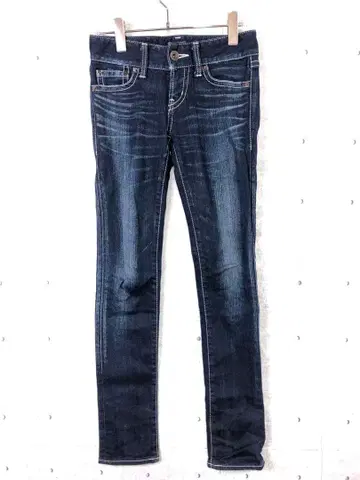 MOUSSY 일본제 구제 의류 소가죽 라벨 화이트 스티치 파우더 데님