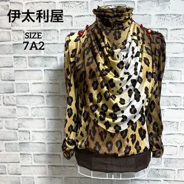 [ 이타리야 ] 이탈리아 7부 소매 화려한 레오파드 무늬 얇은 소재 상의