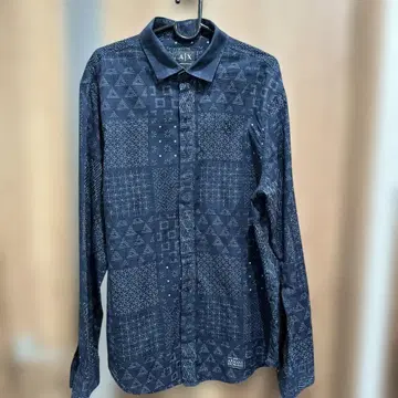 Armani Exchange 네이비 긴팔 셔츠
