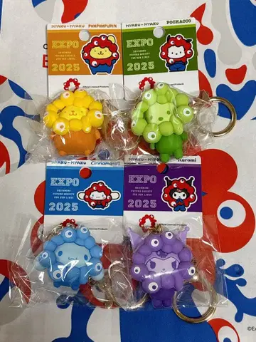 박람회 산리오 미야쿠미야쿠 변신 키링 입체 마스코트 최애 컬러