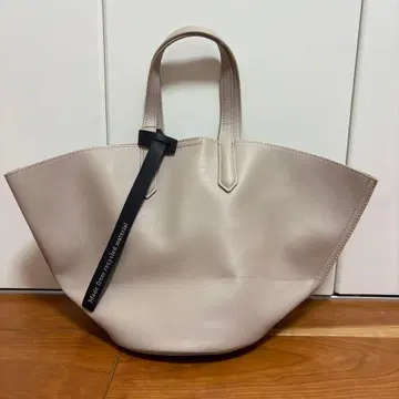 STRAWBERRY FIELDS 베이지 가죽 토트백