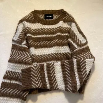 FEKETE STRIPE CROPPED KNIT 브라운
