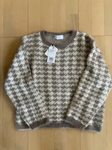 오페크도트크립 니트 풀오버