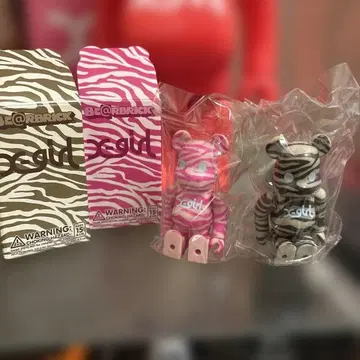 엑스걸 베어브릭 2체 핑크 브라운