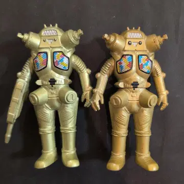 울트라맨 킹조 피규어 2체 세트